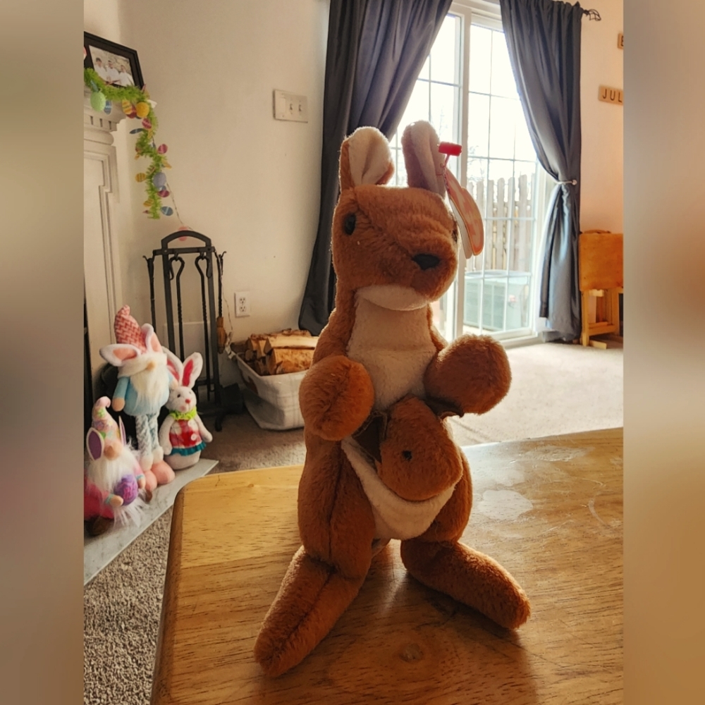 Ty Beanie Baby Pouch the Kangaroo